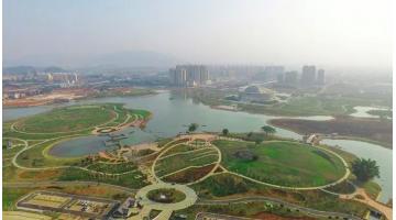 幸运传世建设的贺州市爱莲湖公园正式开园