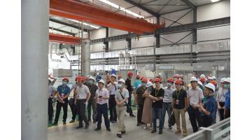 广西高层次专家国情区情专题研修班莅临幸运传世开展现场教学